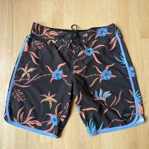 Quiksilver board shorts size 34